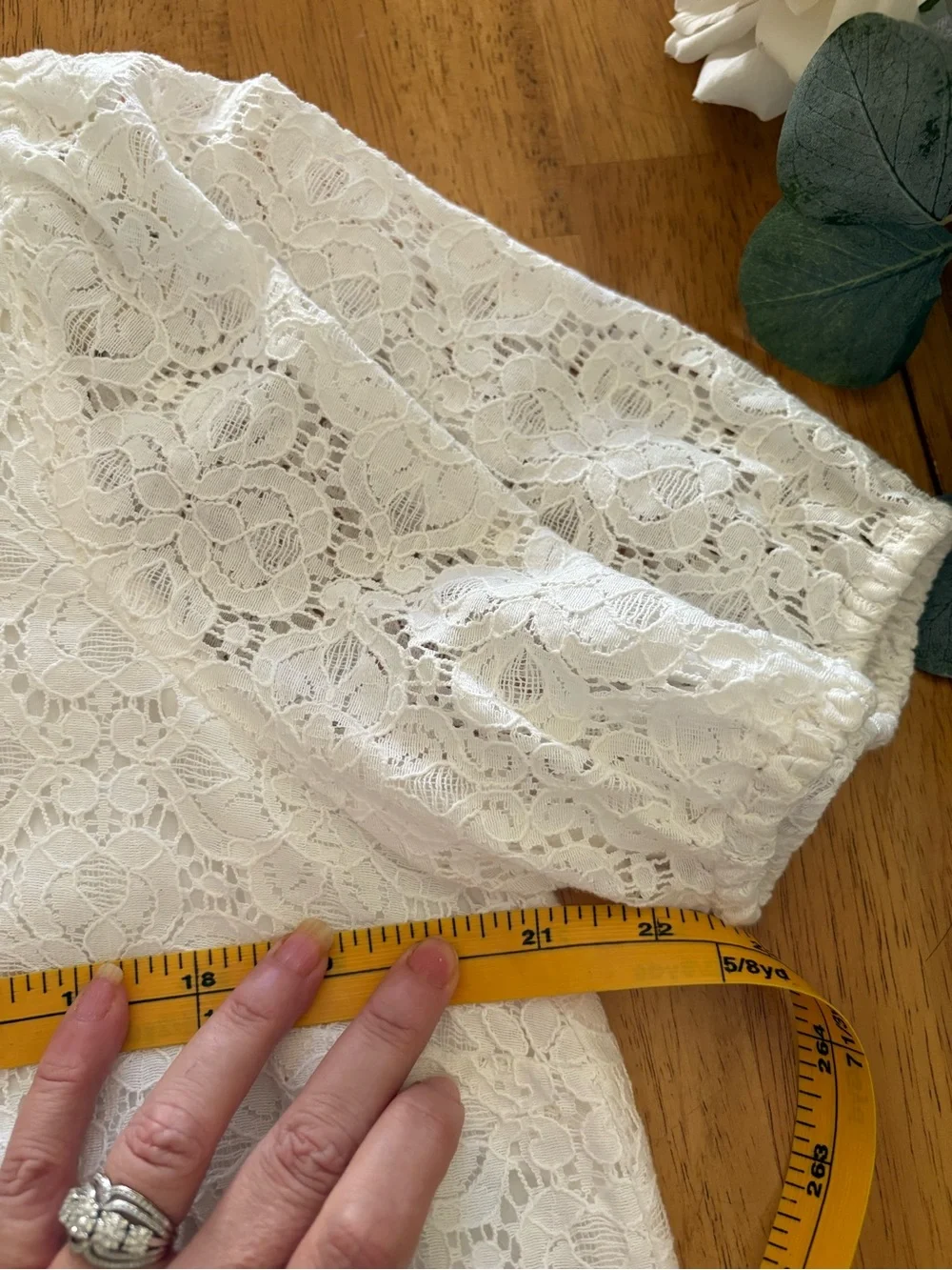 LOFT Ivory Lace Puff Sleeve Blouse